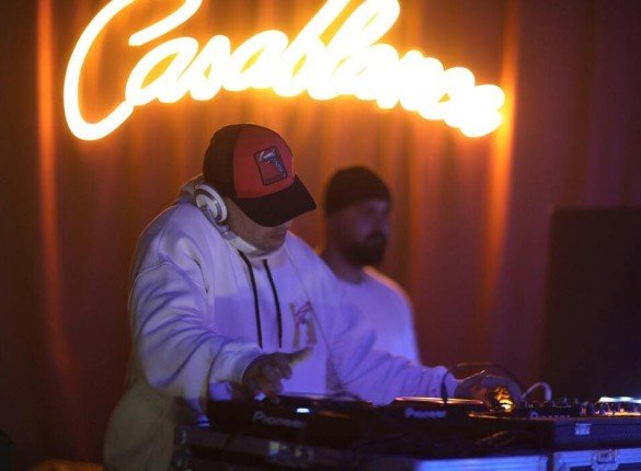 How Proofreading and Editing Elevate Famous Producers’ Tutorials